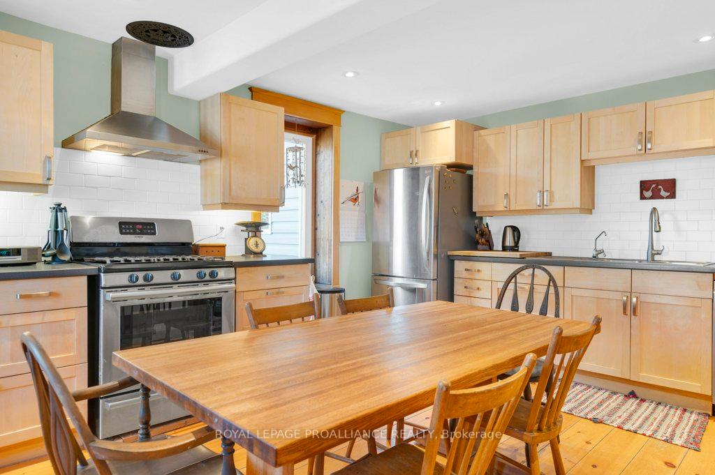 Photo 18 of 75 Dingman Street, Madoc — HOMEH
