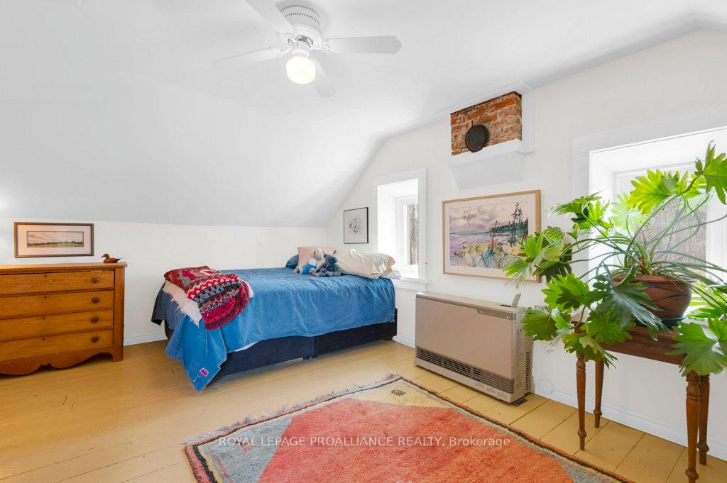 Photo 20 of 75 Dingman Street, Madoc — HOMEH