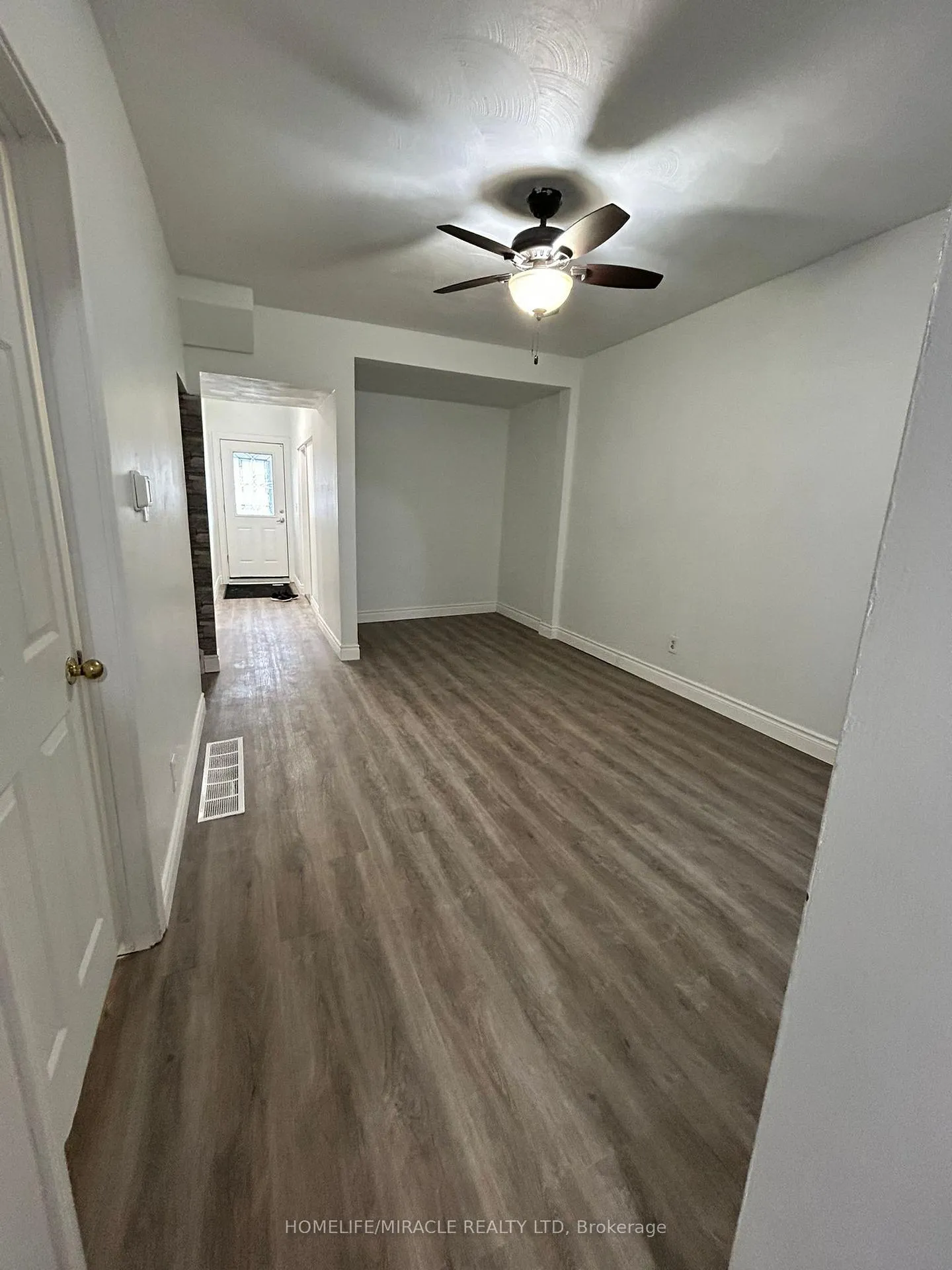 Photo 2 of 78 East 23rd Street, Hamilton, Eastmount — HOMEH