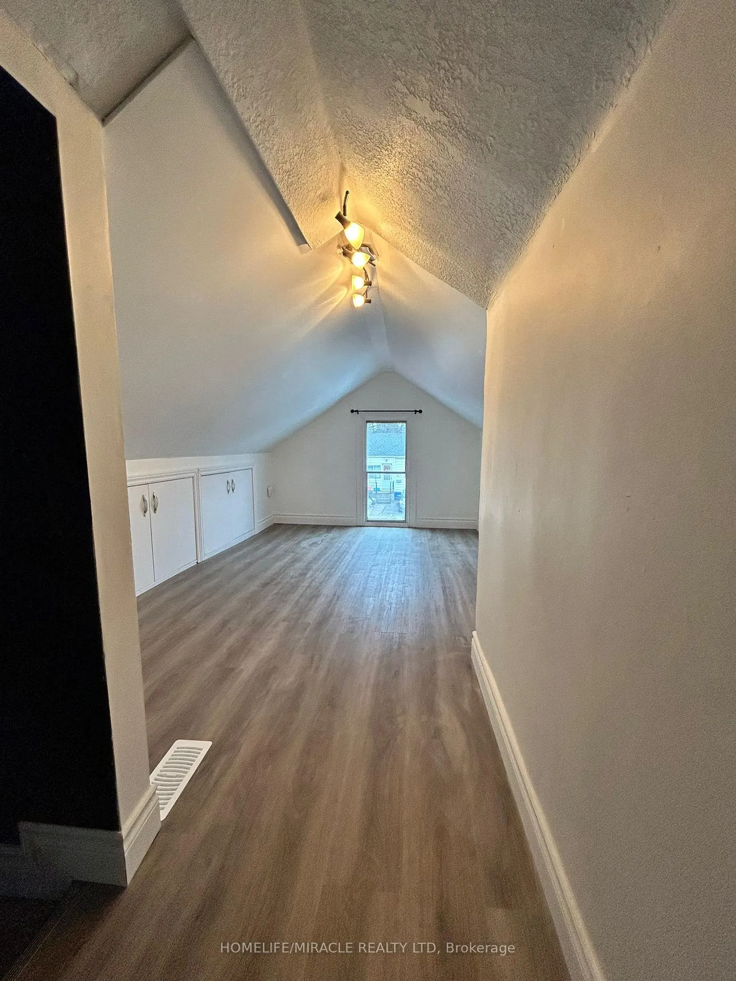 Photo 18 of 78 East 23rd Street, Hamilton, Eastmount — HOMEH