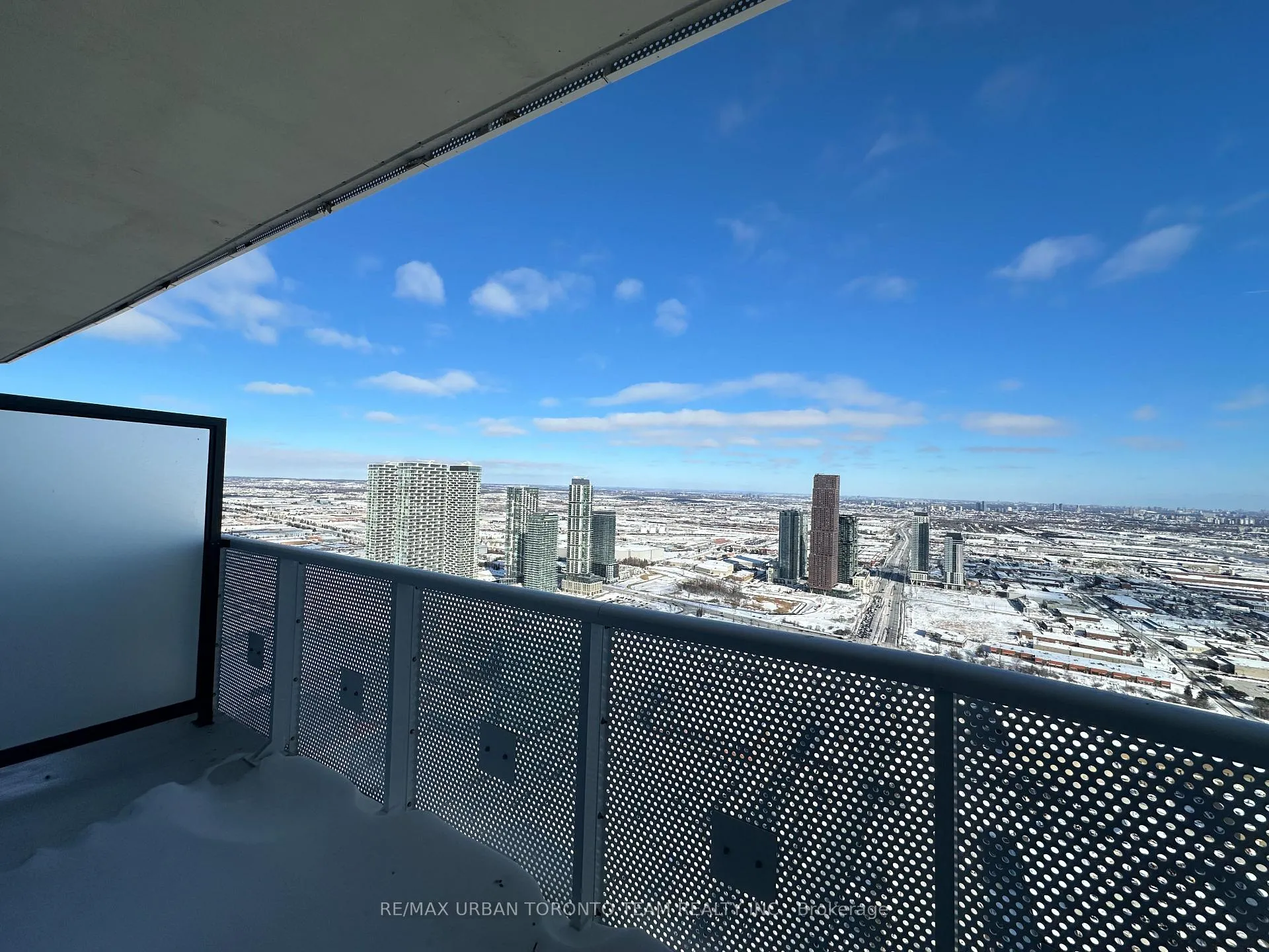 Photo 7 of Unit 6008, 8 Interchange Way, Vaughan, Vaughan Corporate Centre — HOMEH