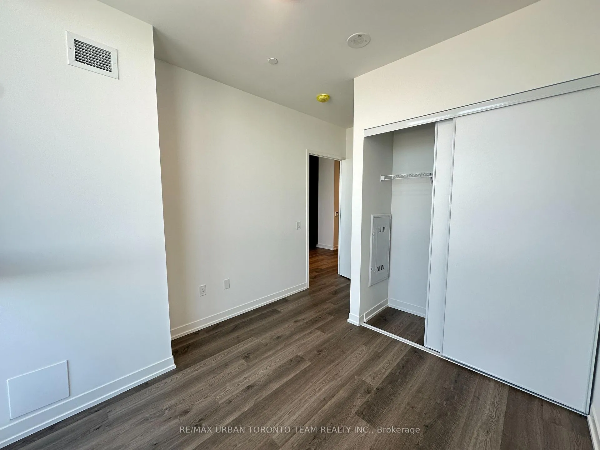 Photo 9 of Unit 6008, 8 Interchange Way, Vaughan, Vaughan Corporate Centre — HOMEH