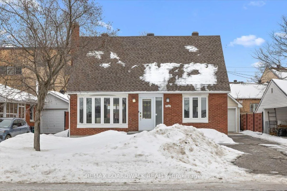 Photo 1 of 1446 Woodward Avenue, Ottawa, Carlington — HOMEH