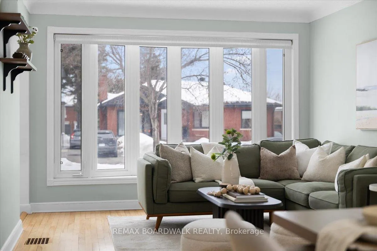 Photo 6 of 1446 Woodward Avenue, Ottawa, Carlington — HOMEH