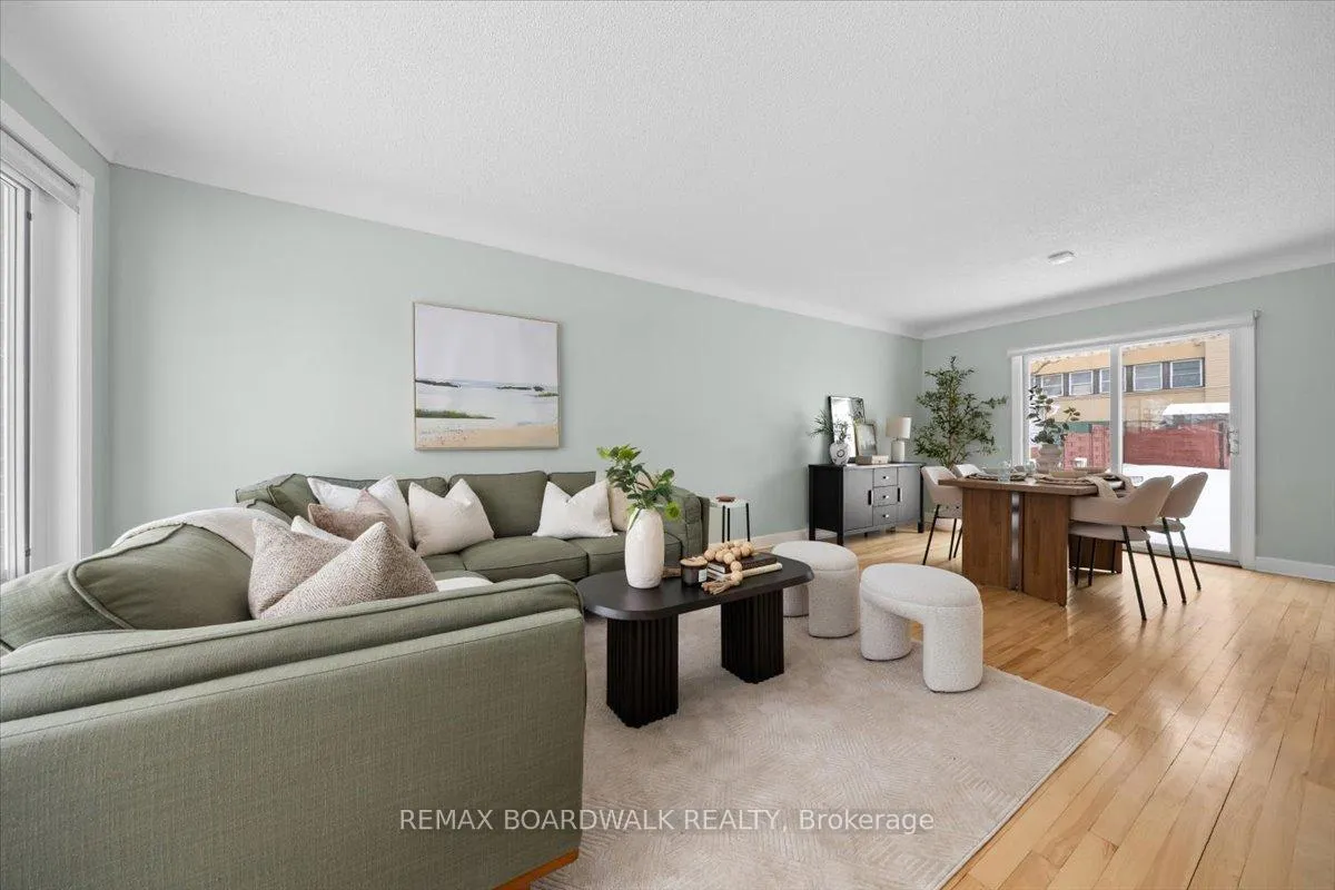 Photo 7 of 1446 Woodward Avenue, Ottawa, Carlington — HOMEH