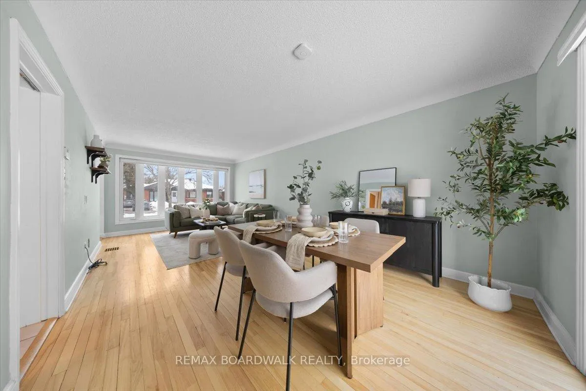 Photo 12 of 1446 Woodward Avenue, Ottawa, Carlington — HOMEH