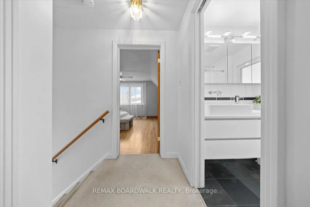 Photo 24 of 1446 Woodward Avenue, Ottawa, Carlington — HOMEH