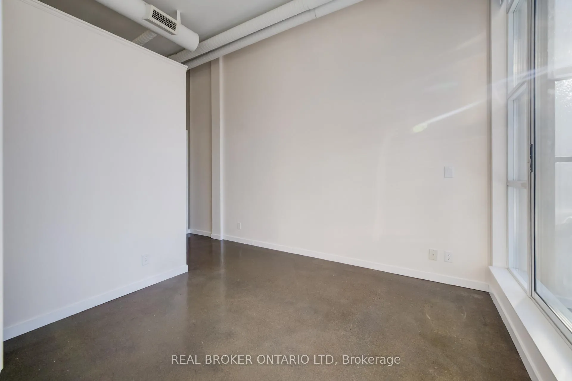 Photo 18 of Unit 616, 404 King Street W, Kitchener — HOMEH