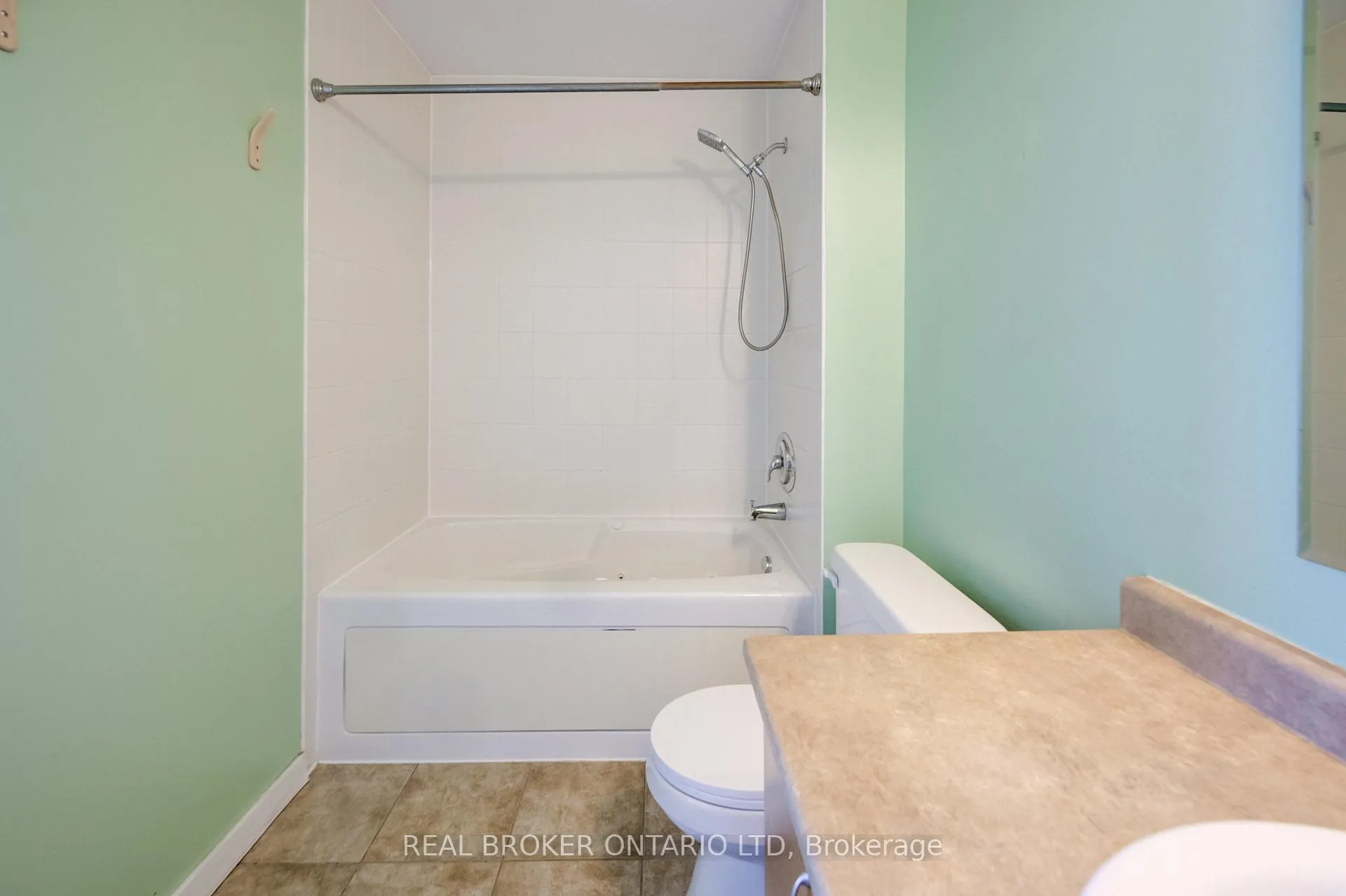 Photo 21 of Unit 616, 404 King Street W, Kitchener — HOMEH