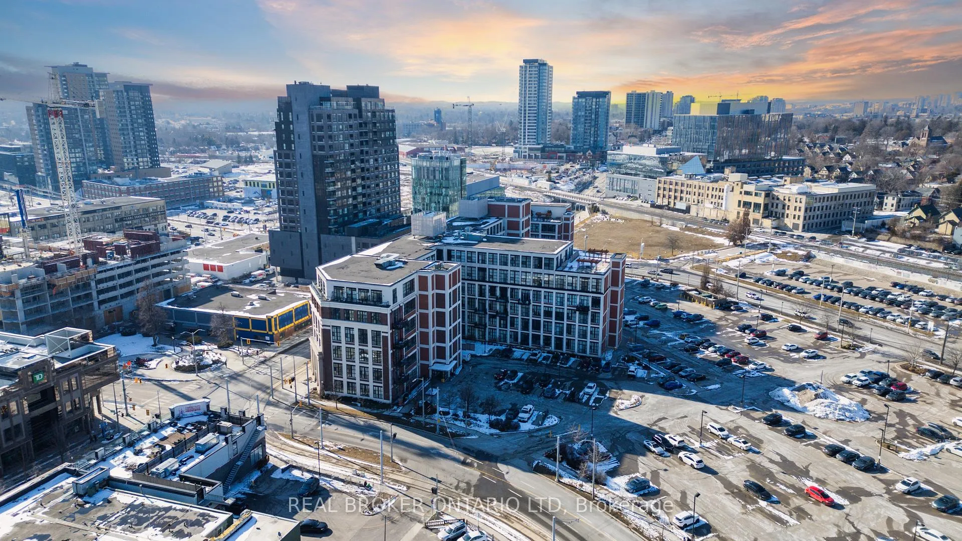 Photo 39 of Unit 616, 404 King Street W, Kitchener — HOMEH