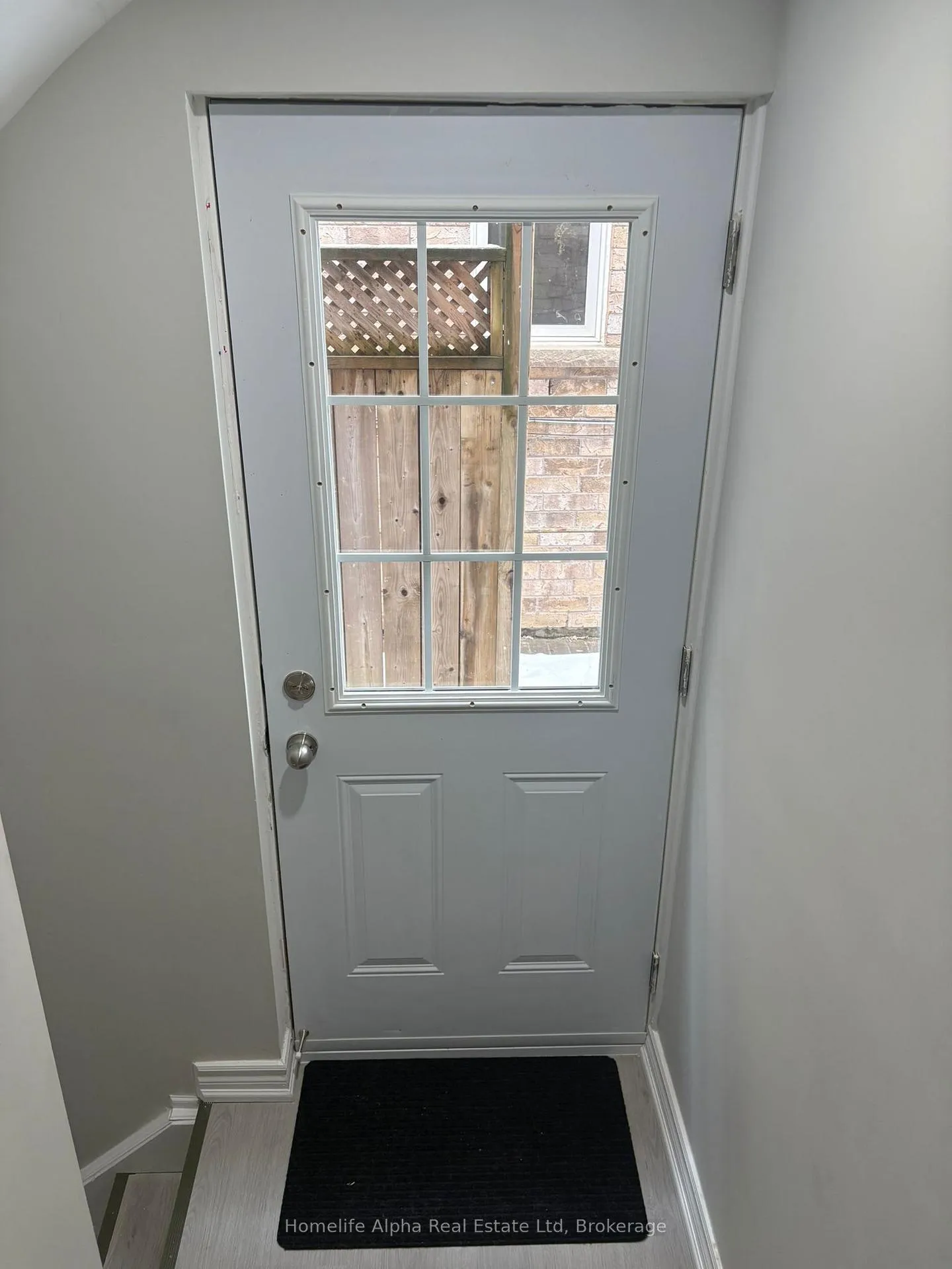 Front of 25 Solstice Drive E