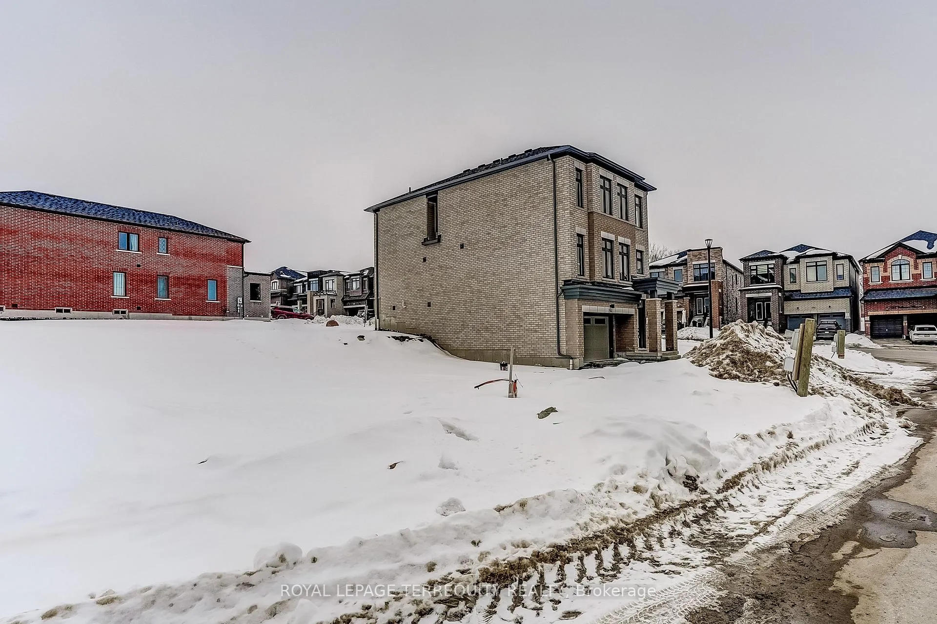 Photo 5 of 2964 Starlight Drive, Pickering, Rural Pickering — HOMEH