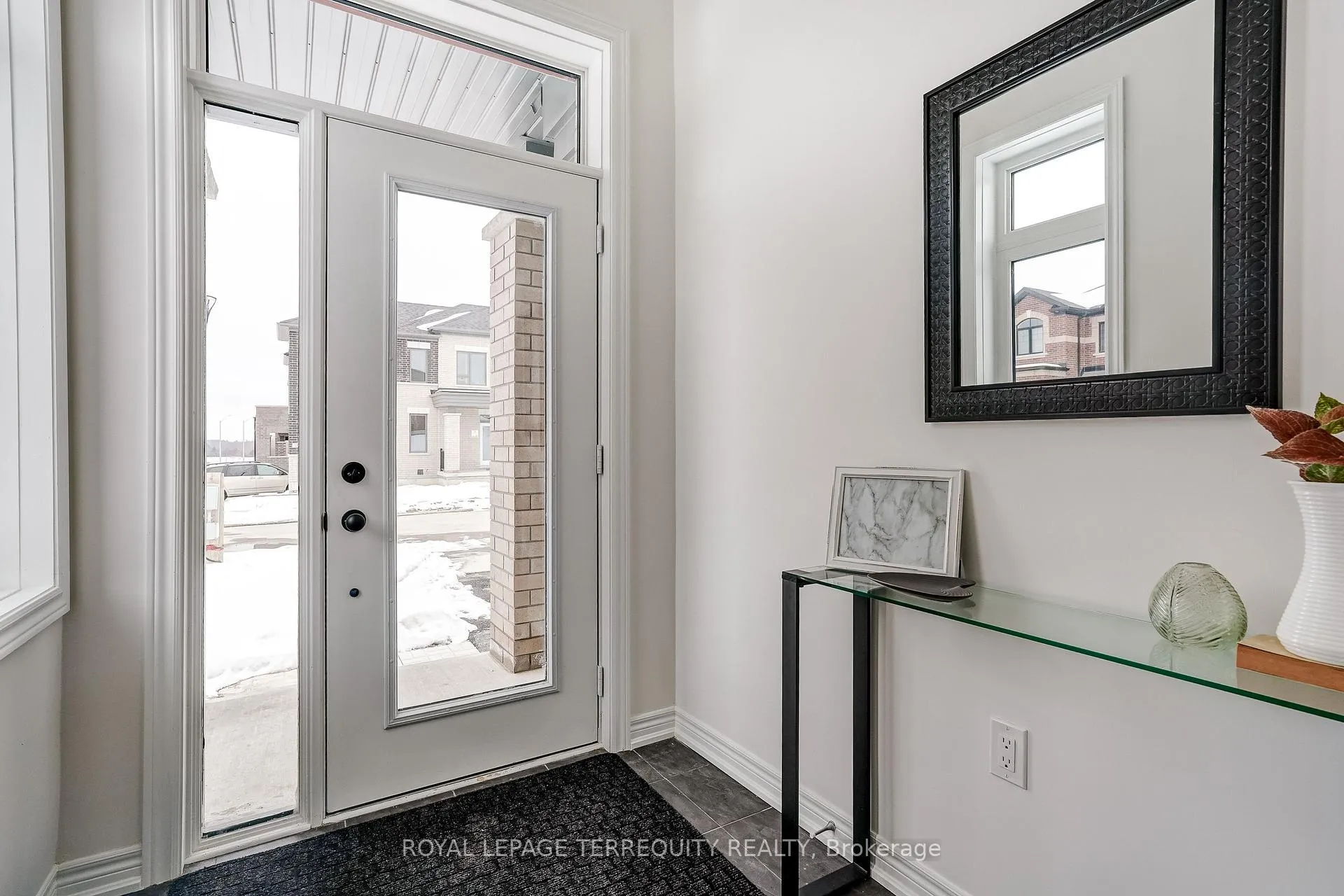 Photo 8 of 2964 Starlight Drive, Pickering, Rural Pickering — HOMEH