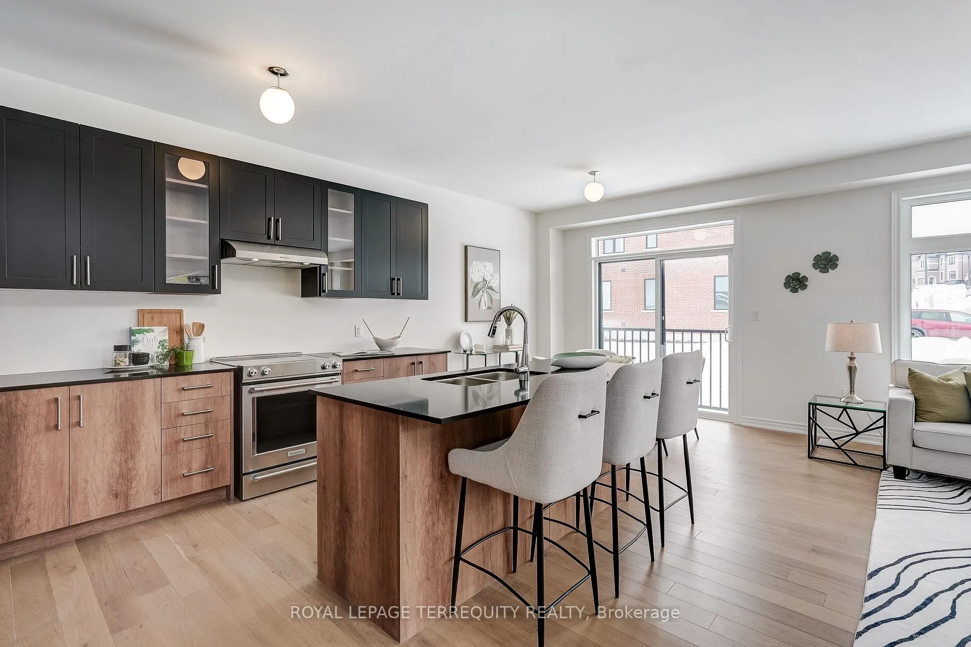 Photo 16 of 2964 Starlight Drive, Pickering, Rural Pickering — HOMEH