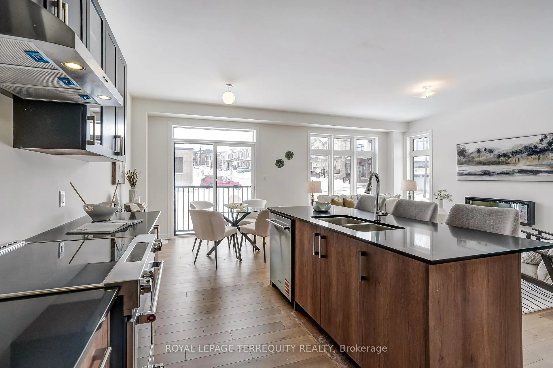 Photo 17 of 2964 Starlight Drive, Pickering, Rural Pickering — HOMEH