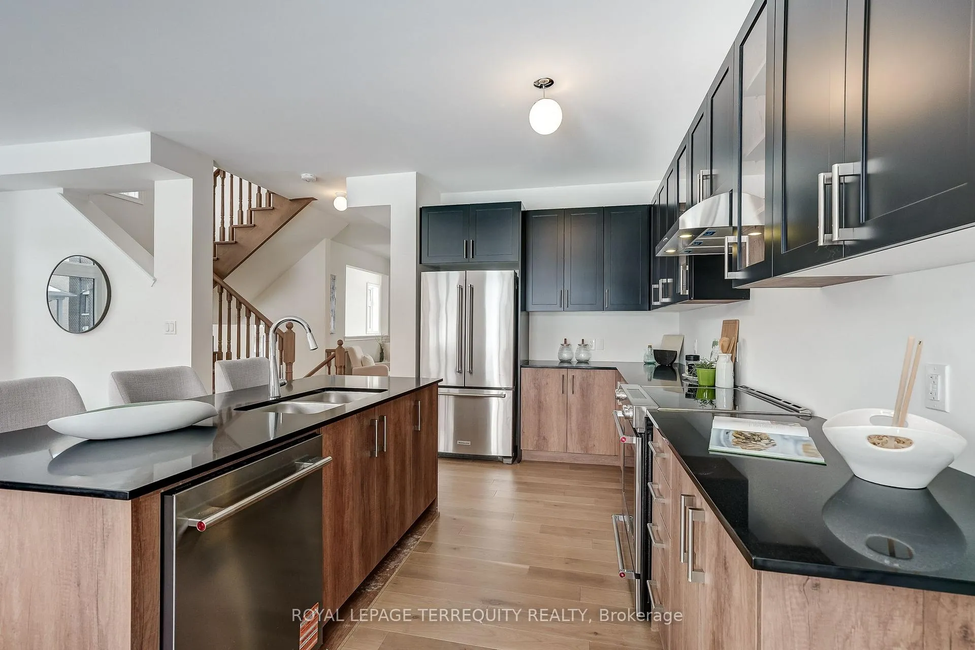 Photo 18 of 2964 Starlight Drive, Pickering, Rural Pickering — HOMEH