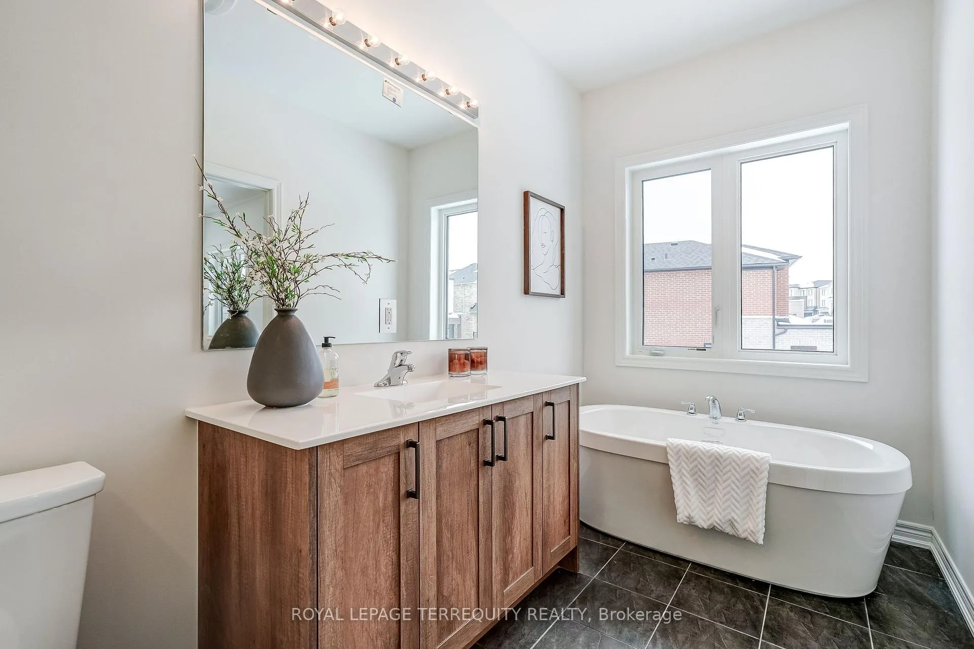 Photo 39 of 2964 Starlight Drive, Pickering, Rural Pickering — HOMEH