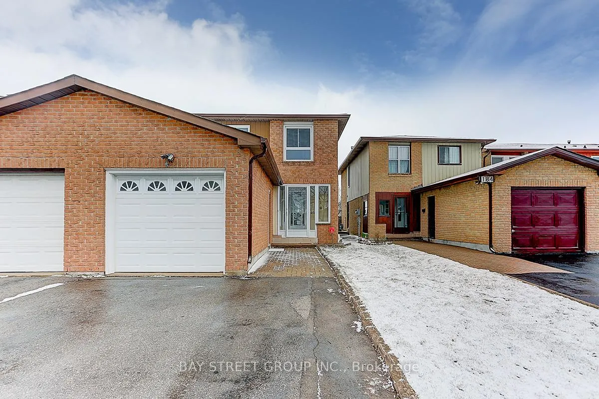Photo 1 of 182 Risebrough Circuit, Markham, Milliken Mills East — HOMEH