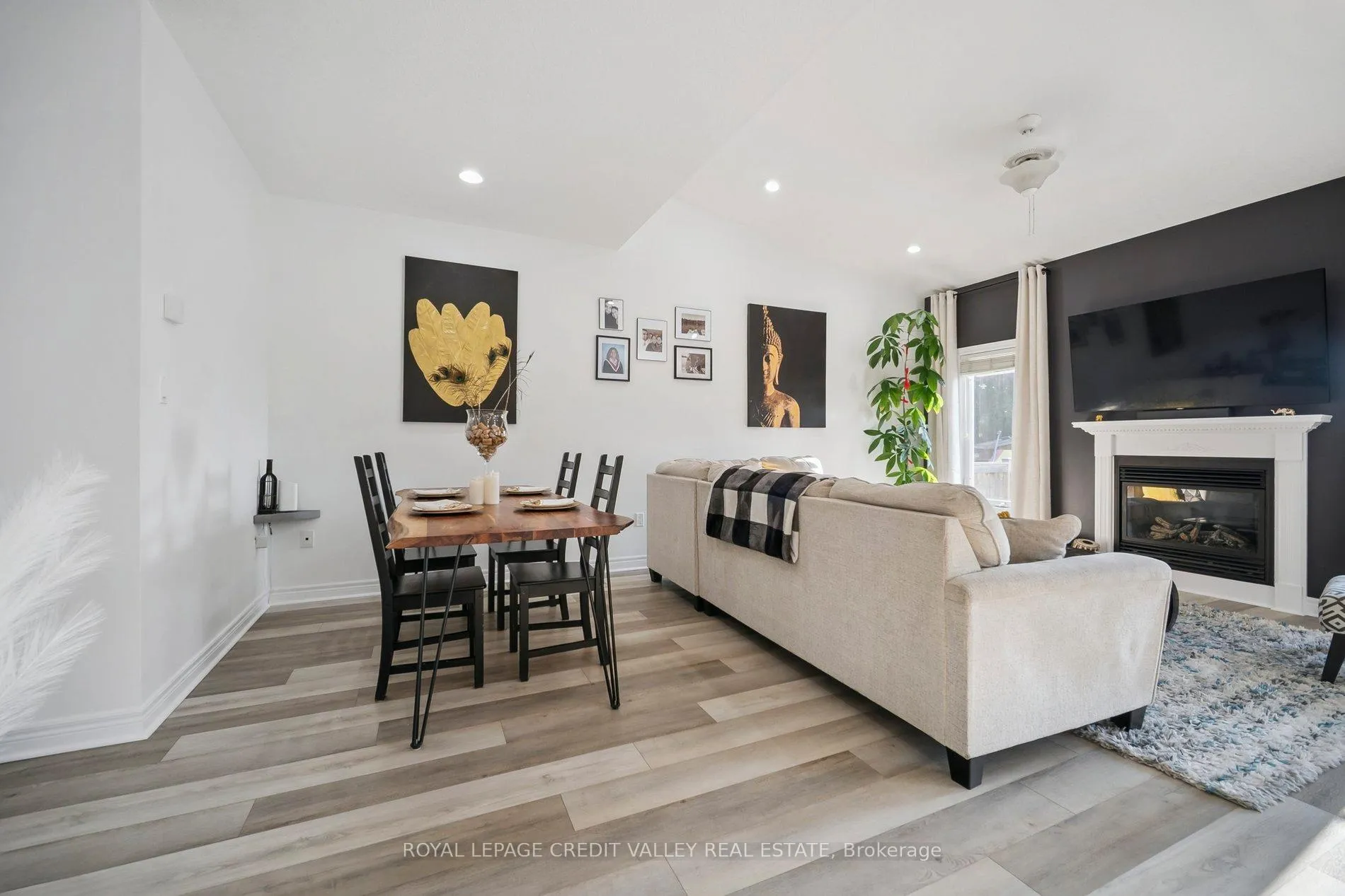 Photo 8 of 9 Peach Tree Boulevard, St. Thomas — HOMEH