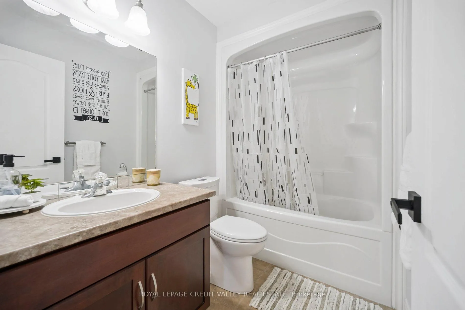 Photo 34 of 9 Peach Tree Boulevard, St. Thomas — HOMEH