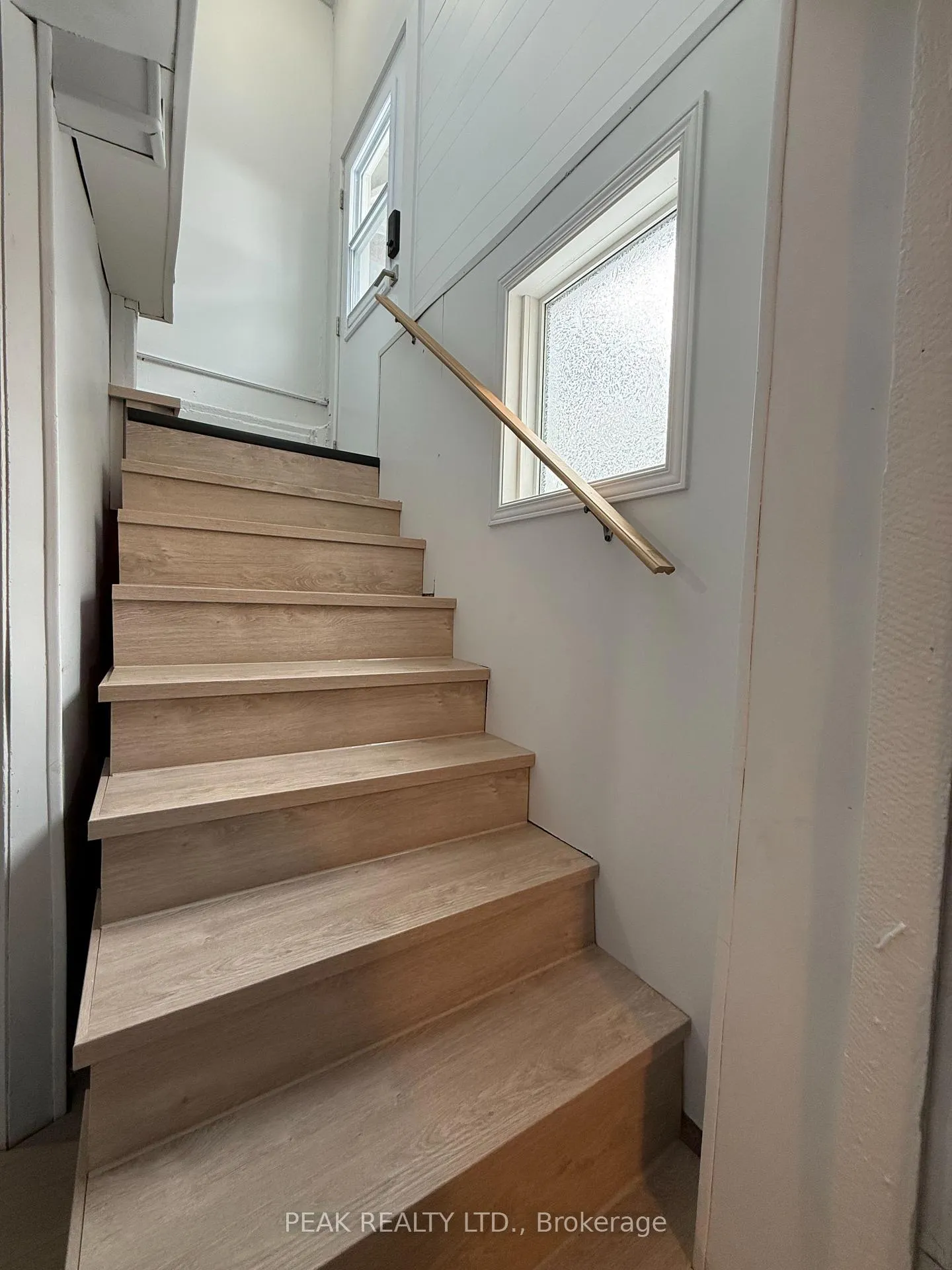 Photo 25 of 145 Bridgeport Road E, Waterloo — HOMEH