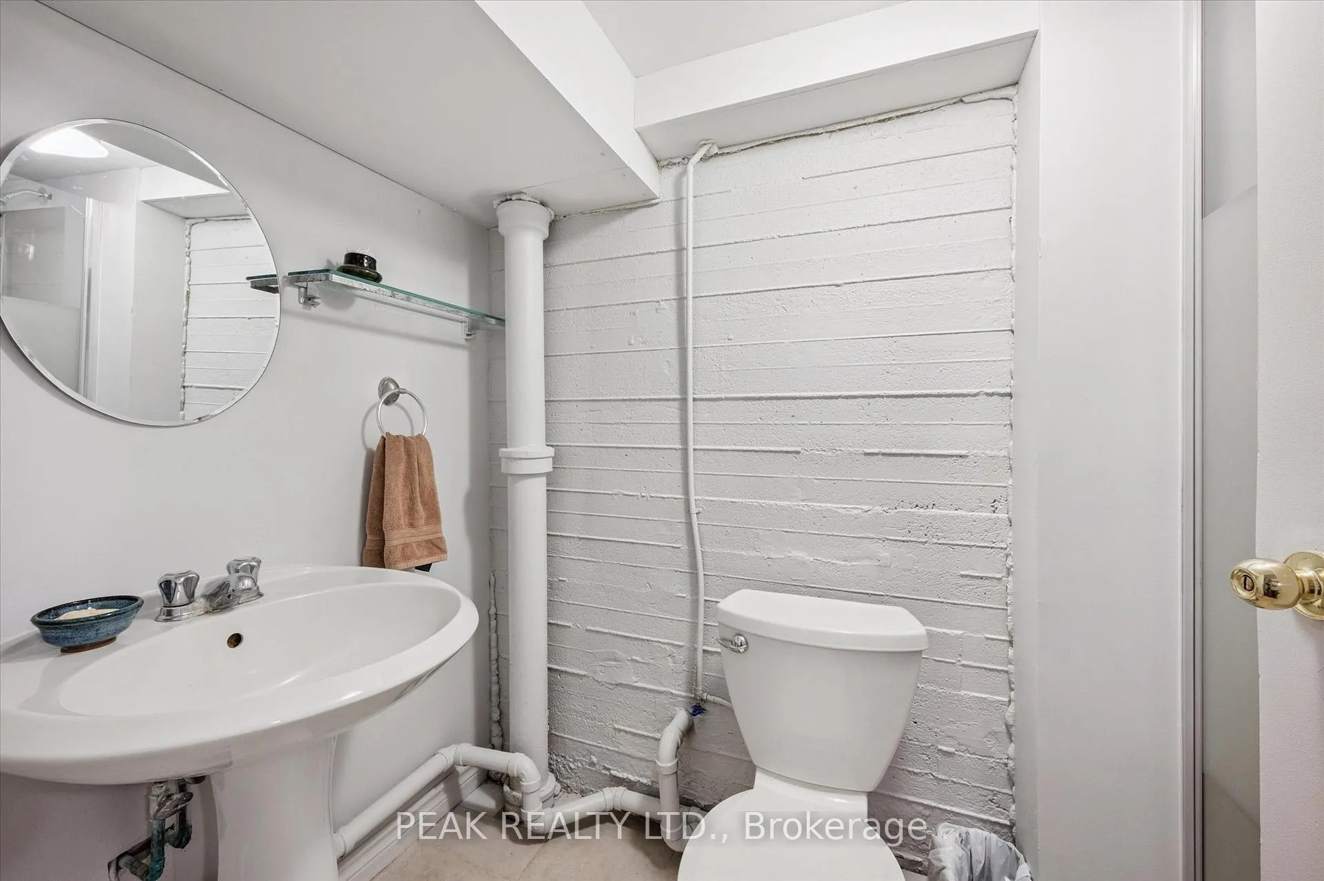 Photo 32 of 145 Bridgeport Road E, Waterloo — HOMEH