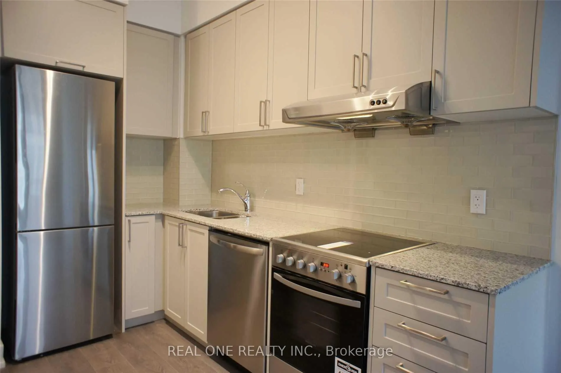 Photo 6 of Unit 111W, 268 Buchanan Drive, Markham, Unionville — HOMEH