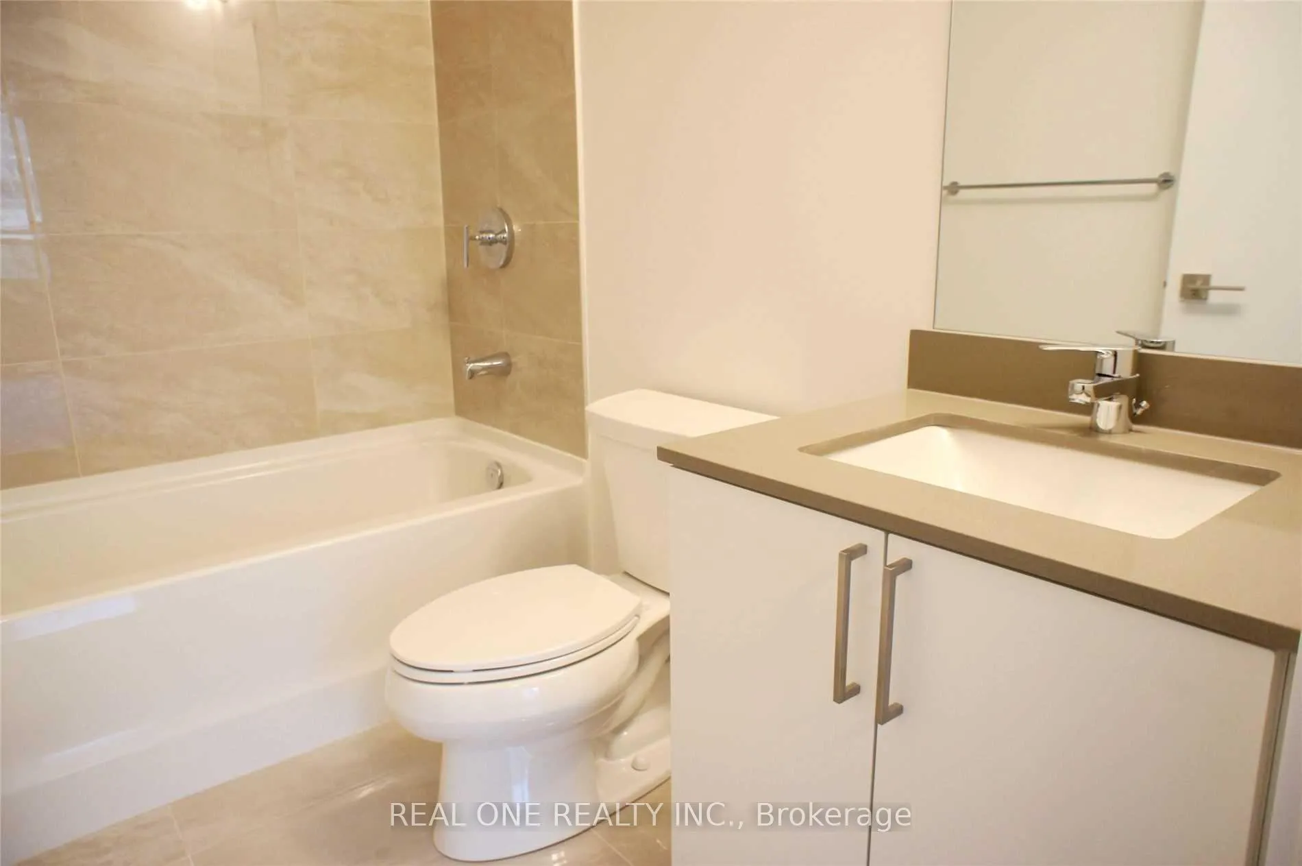 Photo 13 of Unit 111W, 268 Buchanan Drive, Markham, Unionville — HOMEH