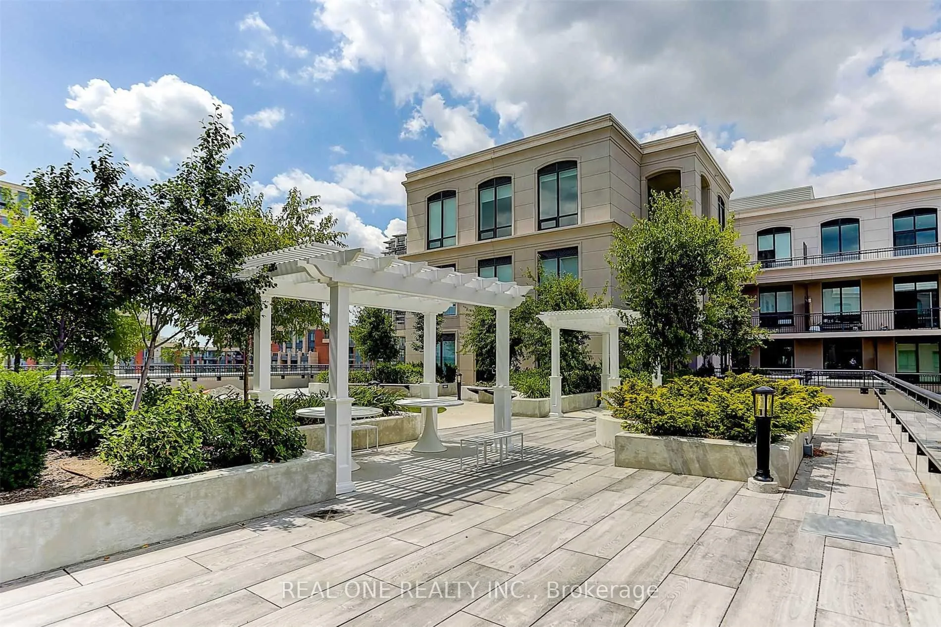 Photo 33 of Unit 111W, 268 Buchanan Drive, Markham, Unionville — HOMEH