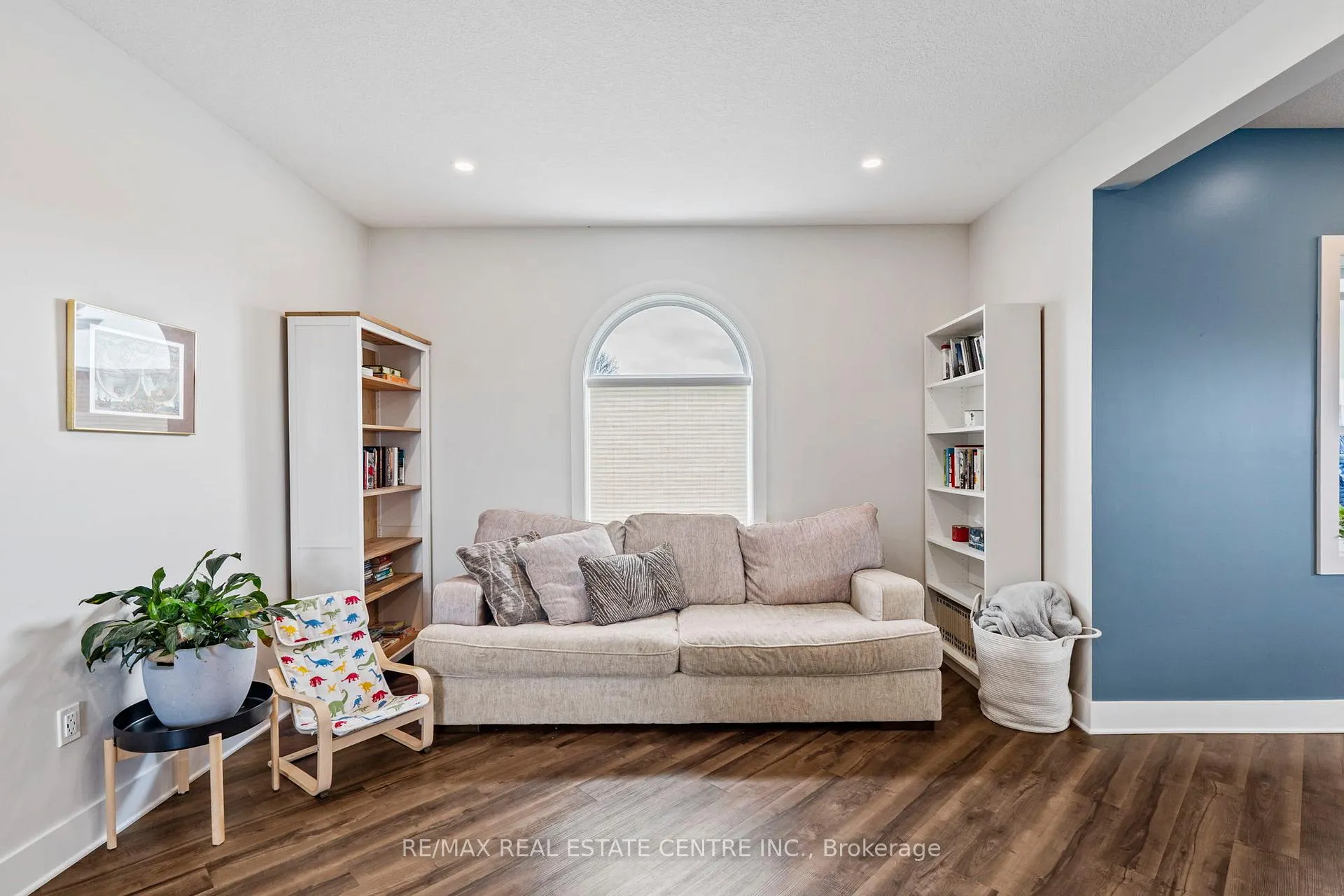 Photo 8 of 21575 Heritage Road, Thames Centre, Rural Thames Centre — HOMEH