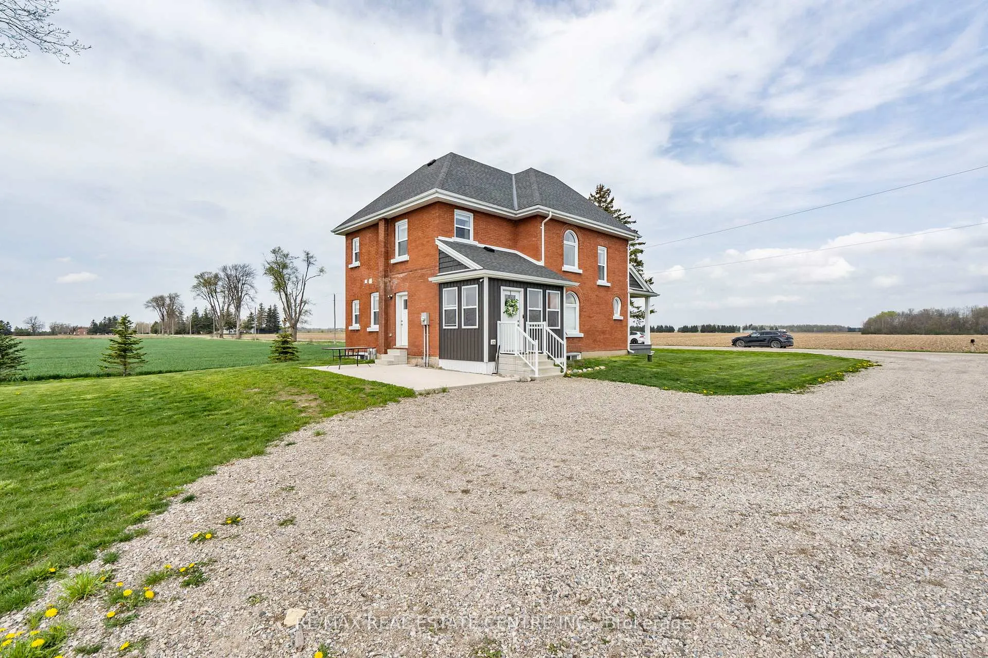 Photo 33 of 21575 Heritage Road, Thames Centre, Rural Thames Centre — HOMEH
