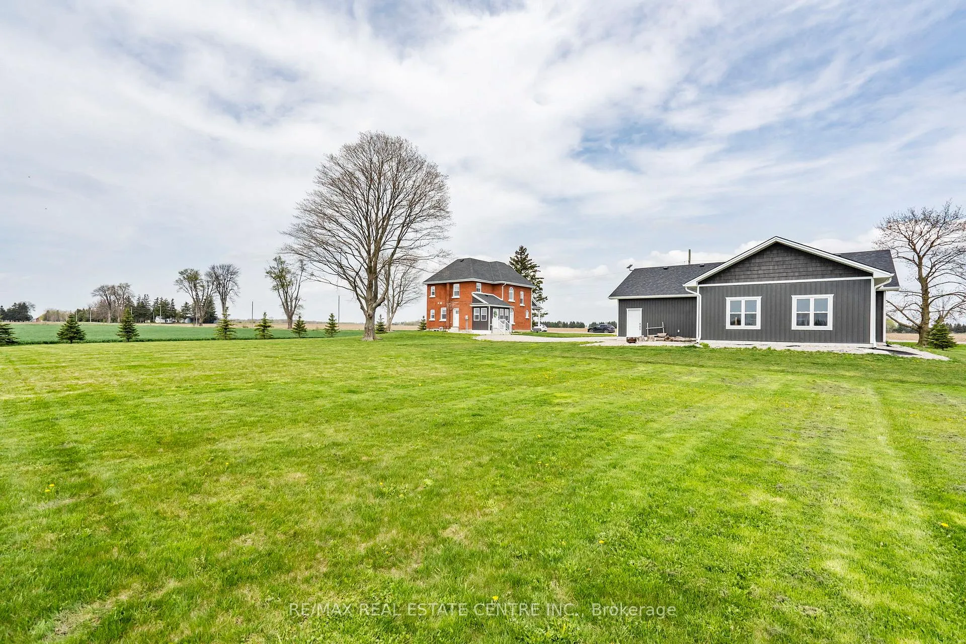 Photo 35 of 21575 Heritage Road, Thames Centre, Rural Thames Centre — HOMEH