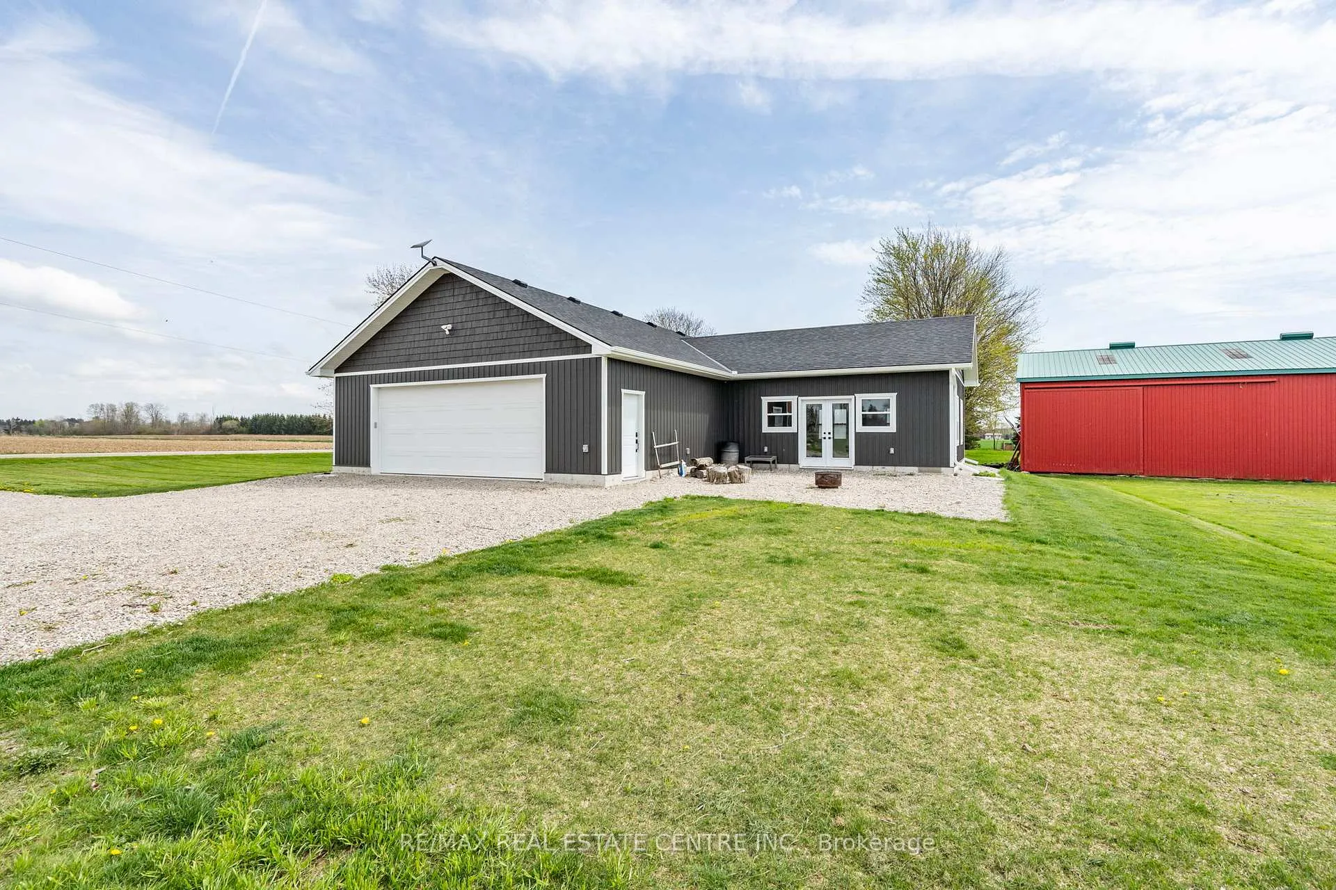 Photo 36 of 21575 Heritage Road, Thames Centre, Rural Thames Centre — HOMEH