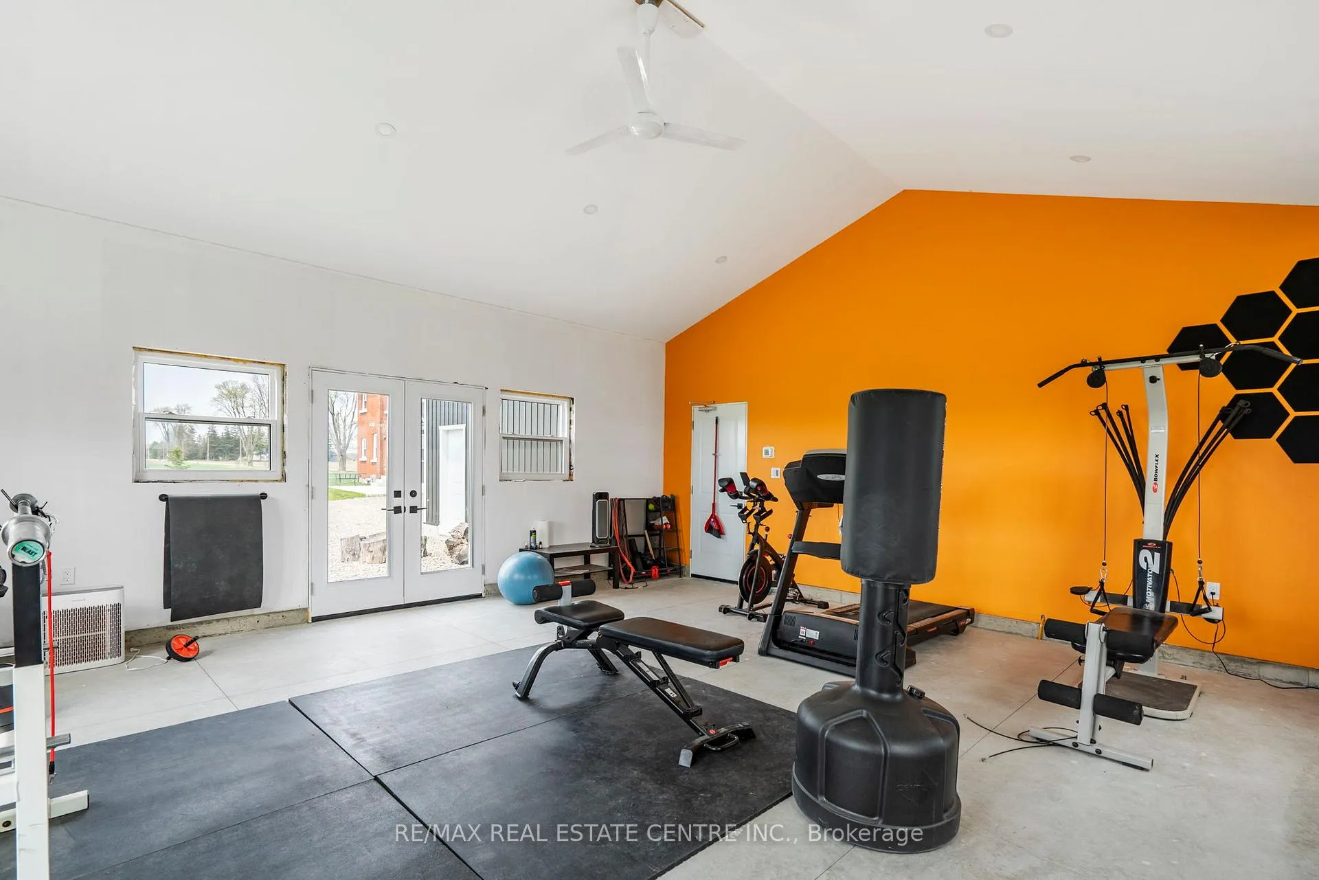Photo 40 of 21575 Heritage Road, Thames Centre, Rural Thames Centre — HOMEH