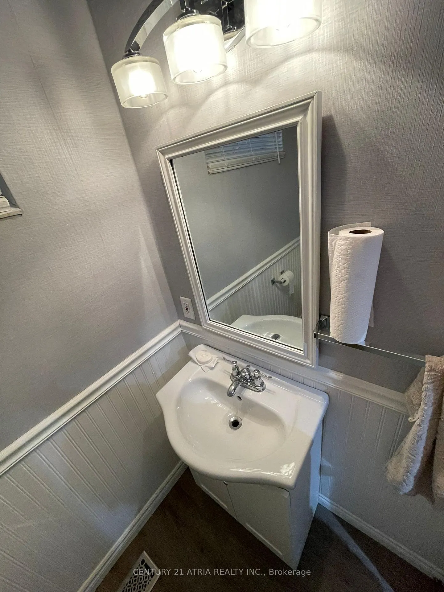 Photo 9 of Unit #Bsmt, 97 Shirley Avenue, Barrie, Sunnidale — HOMEH