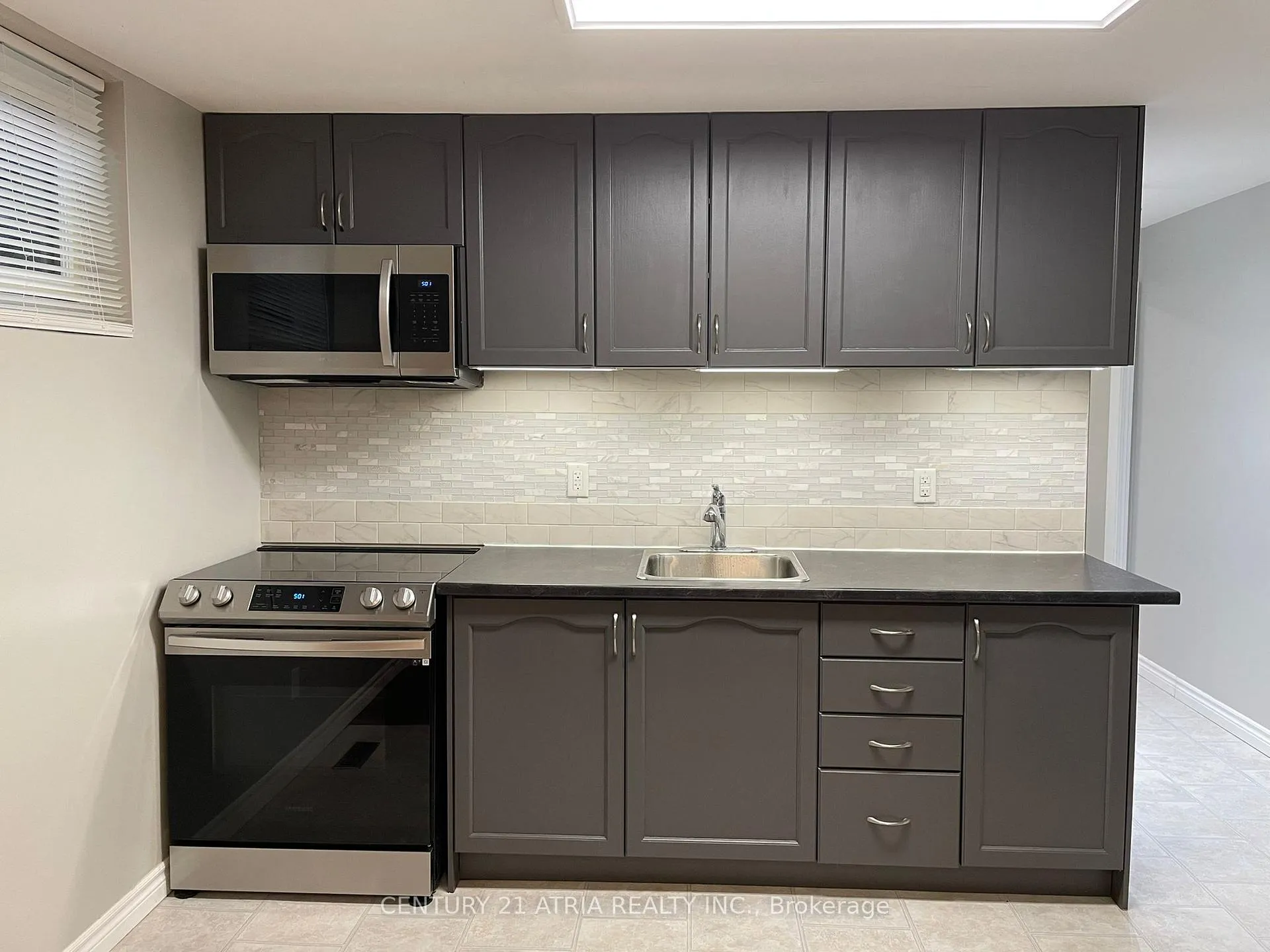 Photo 13 of Unit #Bsmt, 97 Shirley Avenue, Barrie, Sunnidale — HOMEH