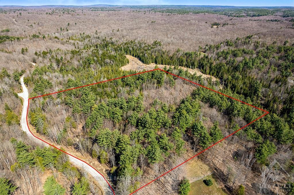 Photo 6 of 1004 Lavant Mill Road, Lanark Highlands, Lanark Highlands (Dalhousie) Twp — HOMEH