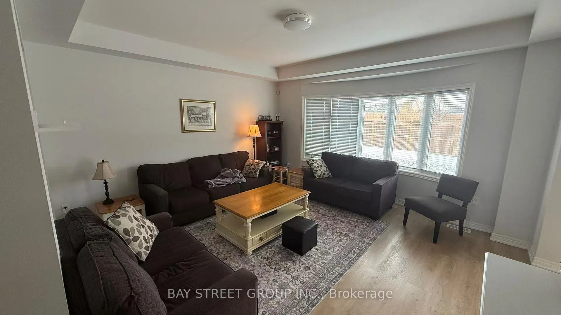 Photo 7 of 135 Juneberry Road, Thorold, Confederation Heights — HOMEH