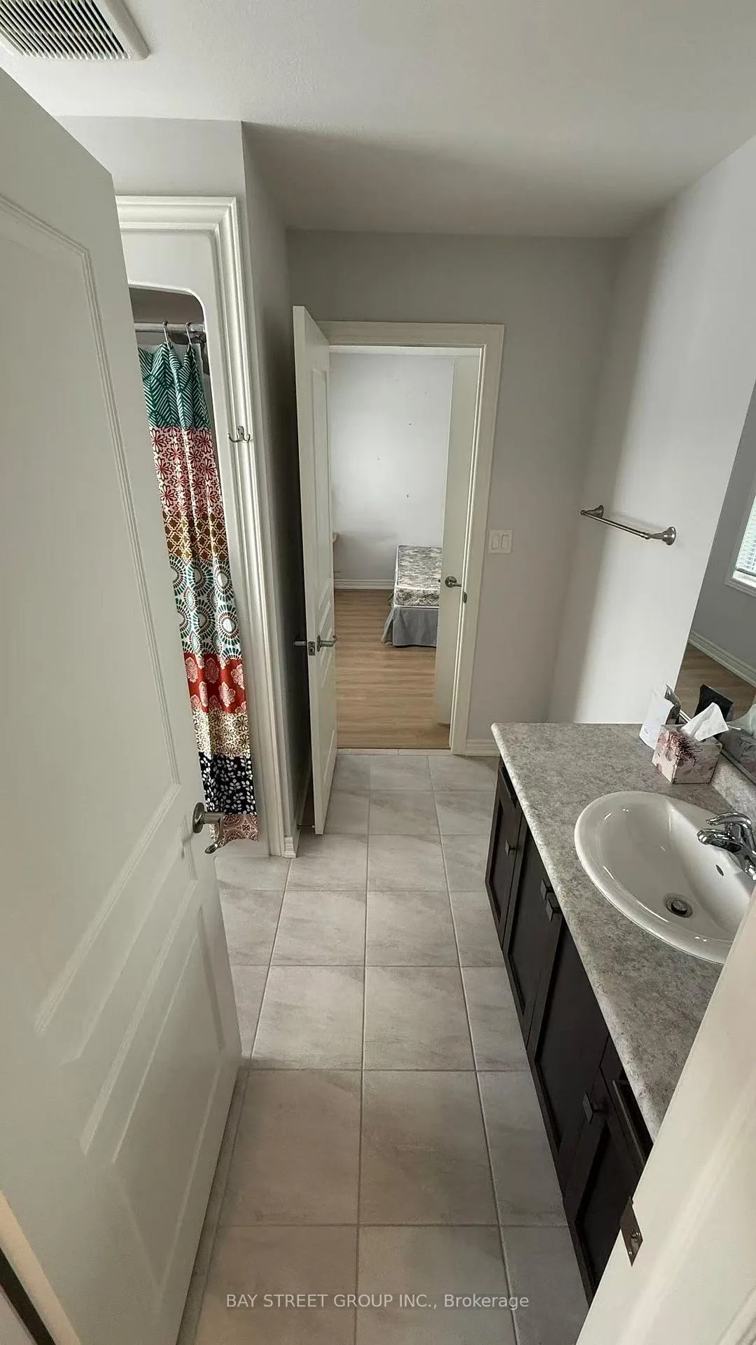 Photo 15 of 135 Juneberry Road, Thorold, Confederation Heights — HOMEH