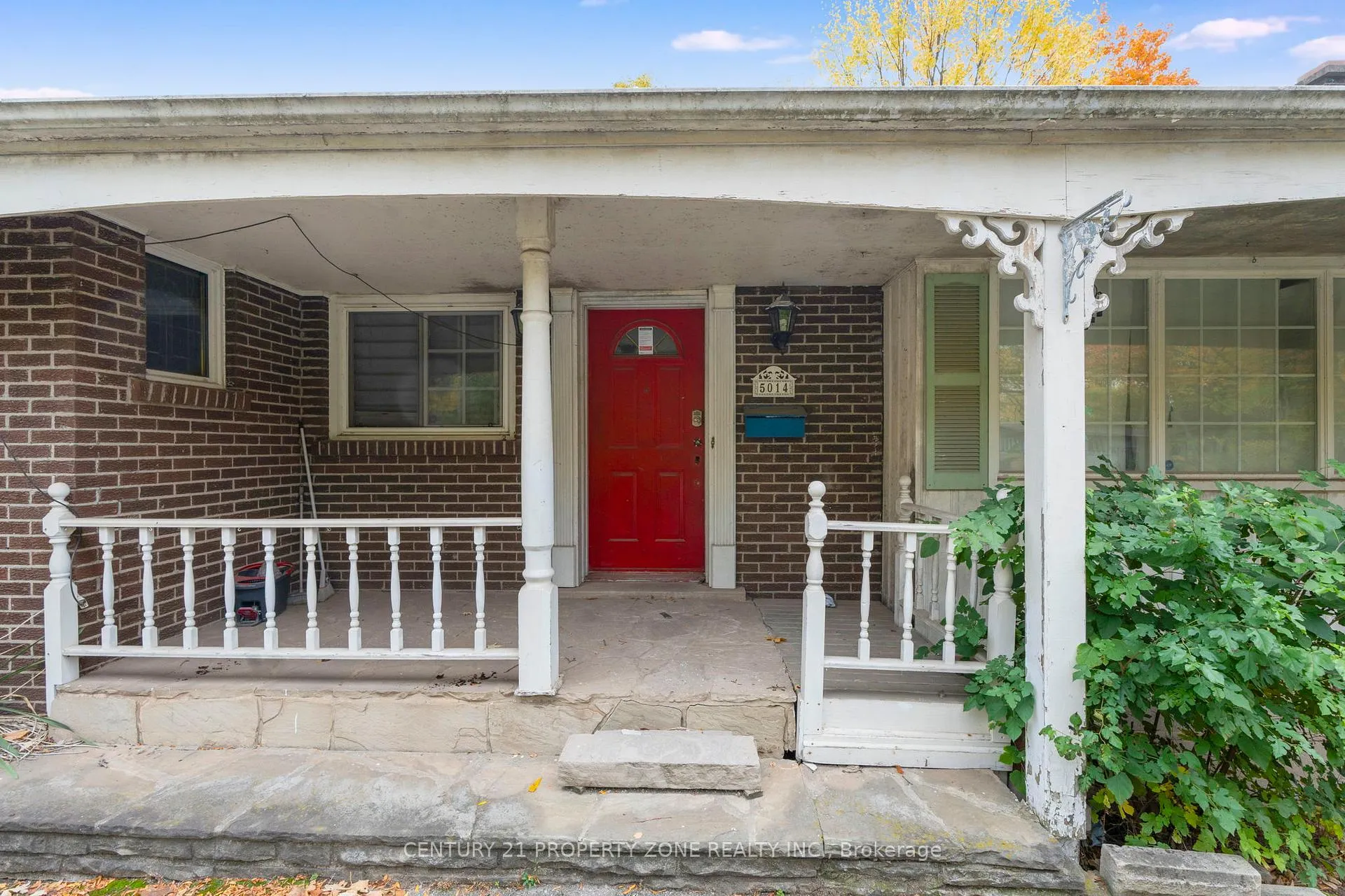 Photo 4 of 5014 Spruce Avenue, Burlington, Appleby — HOMEH