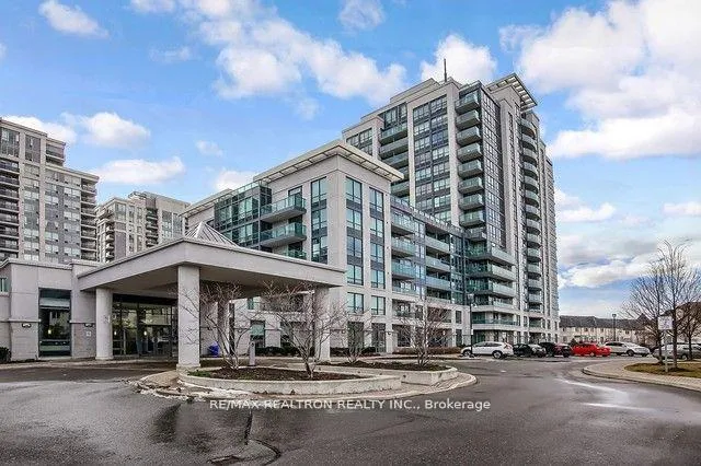 Photo 2 of 20 North Park Road, Vaughan, Beverley Glen — HOMEH