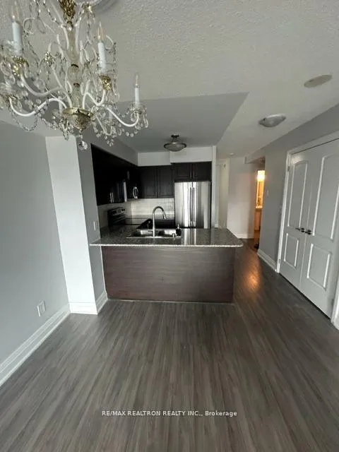 Photo 7 of 20 North Park Road, Vaughan, Beverley Glen — HOMEH