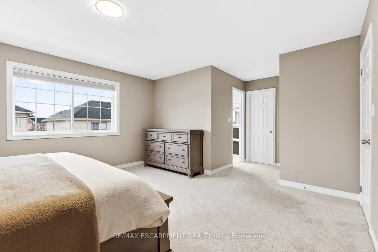 Photo 23 of 8 Bousfield Court, Hamilton, Waterdown — HOMEH