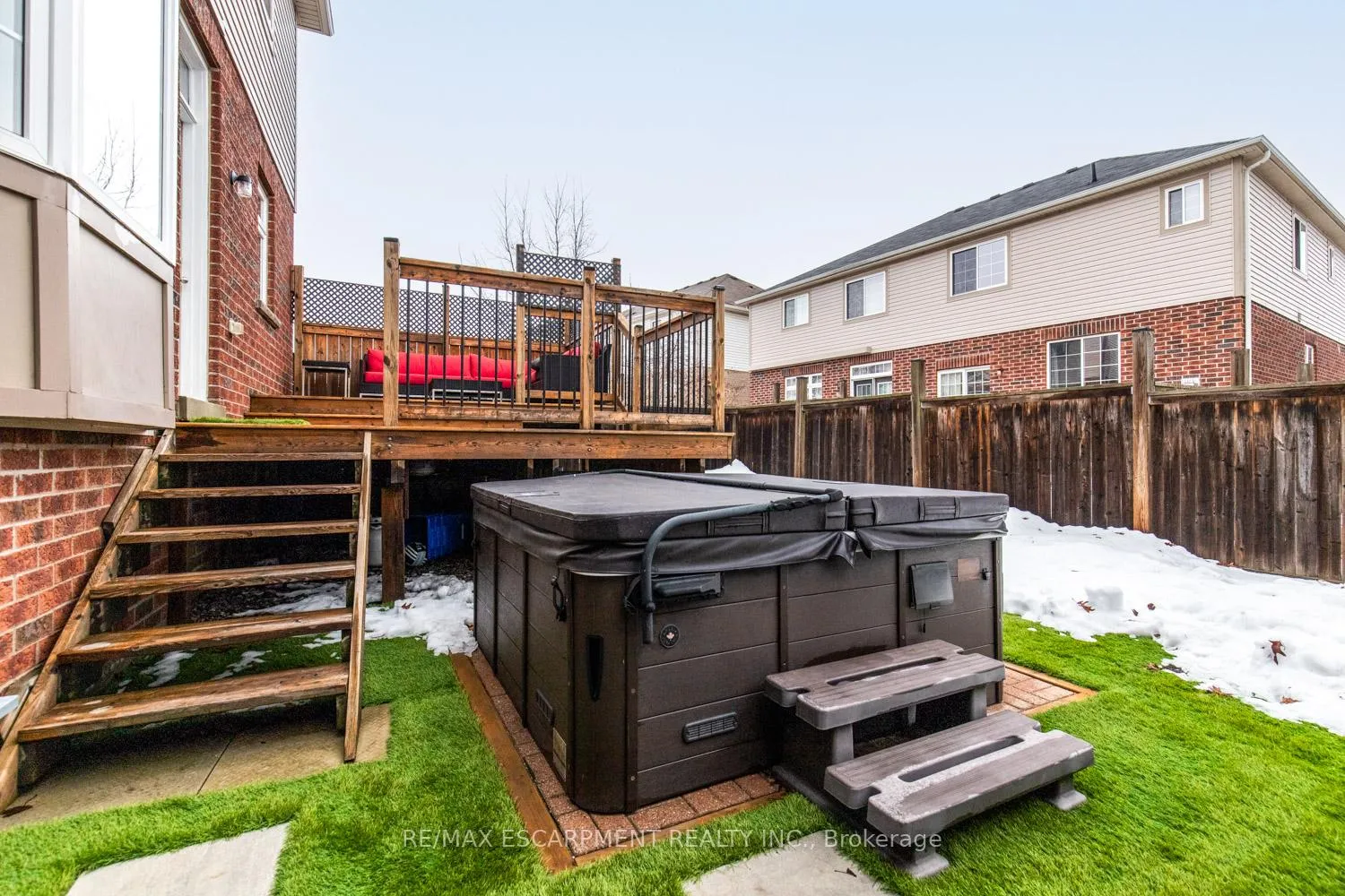 Photo 43 of 8 Bousfield Court, Hamilton, Waterdown — HOMEH