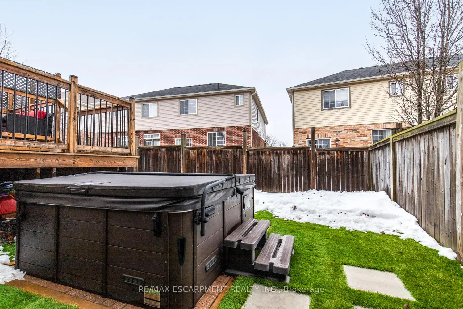 Photo 44 of 8 Bousfield Court, Hamilton, Waterdown — HOMEH