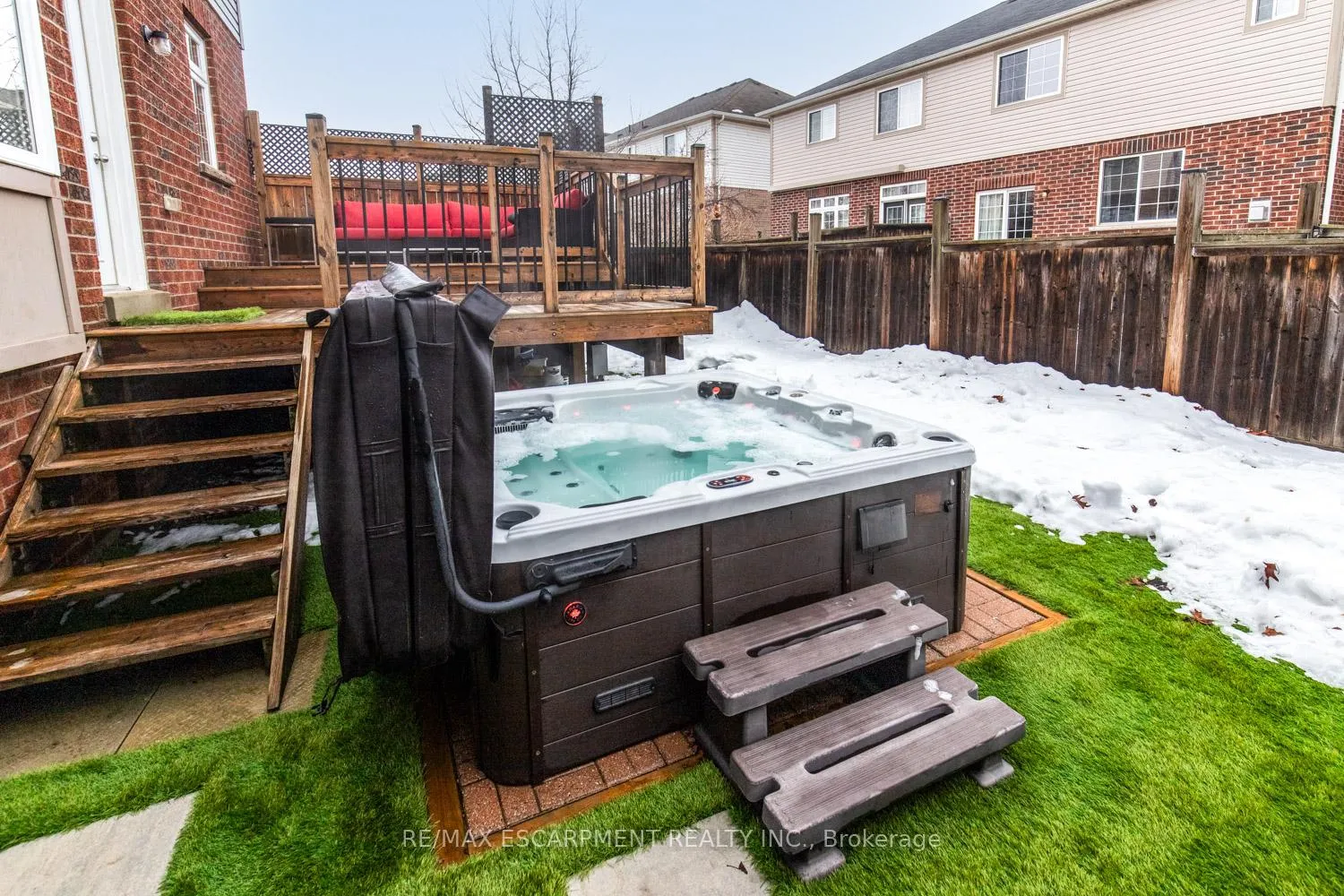 Photo 47 of 8 Bousfield Court, Hamilton, Waterdown — HOMEH