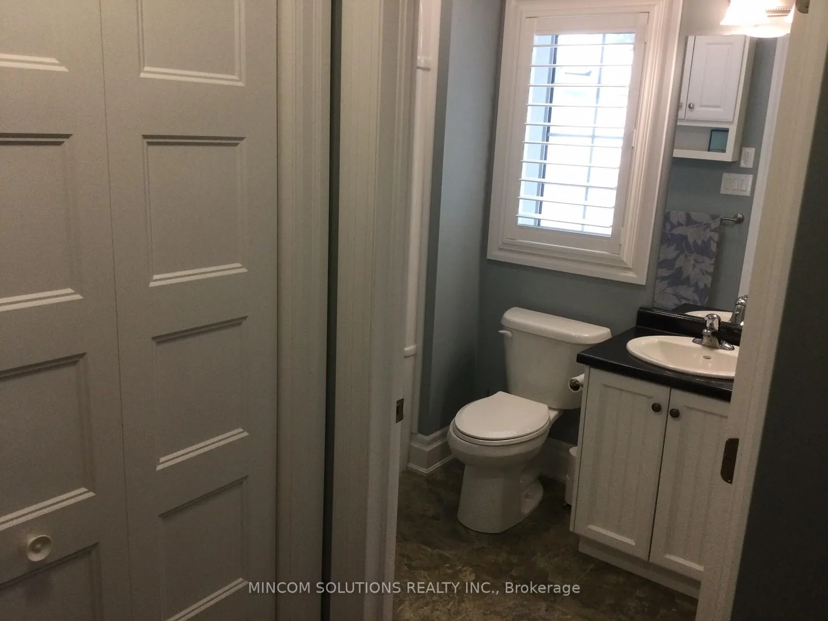 Photo 12 of 92 Clover Crescent, Wasaga Beach — HOMEH