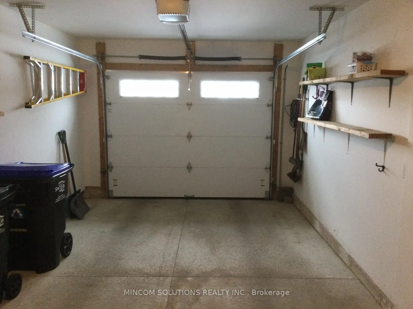 Photo 24 of 92 Clover Crescent, Wasaga Beach — HOMEH