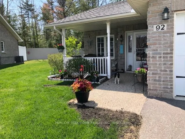Photo 1 of 92 Clover Crescent, Wasaga Beach — HOMEH