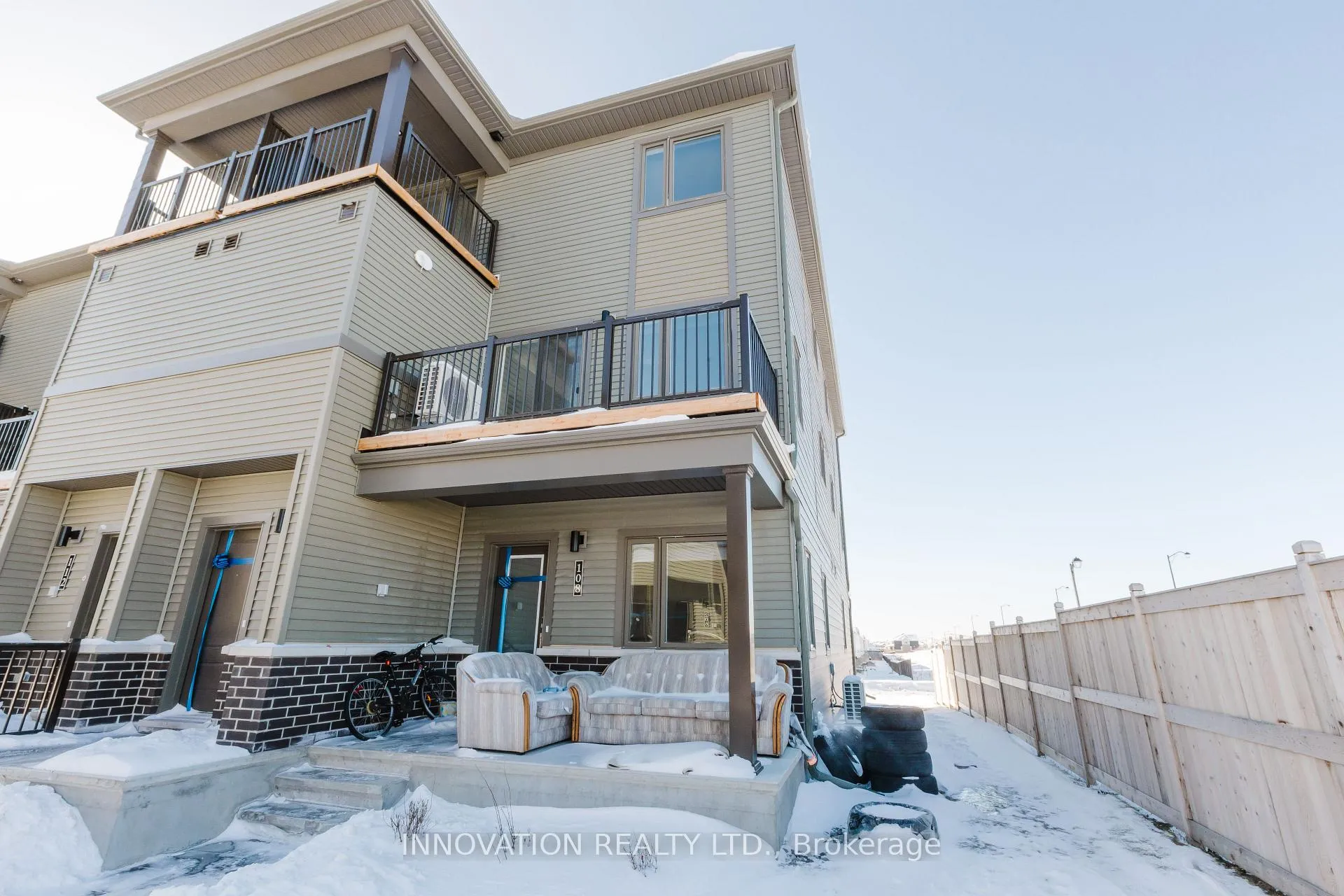 Photo 2 of 108 Parnian Private, Ottawa, Barrhaven - Half Moon Bay — HOMEH